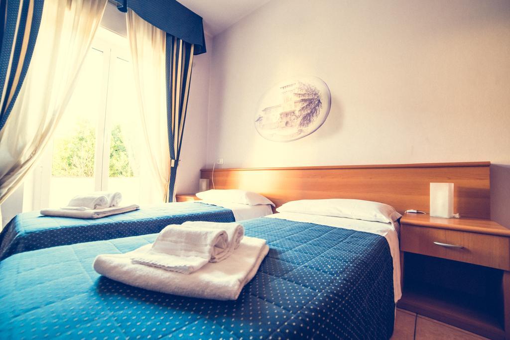 Hotel La Gaietta Millesimo Room photo