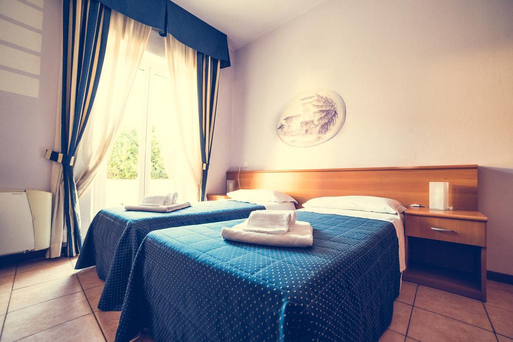 Hotel La Gaietta Millesimo Room photo